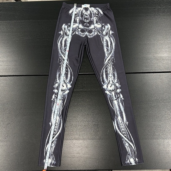 Lotus Leggings Black and White Skeleton Leggings - Small - Picture 9 of 11